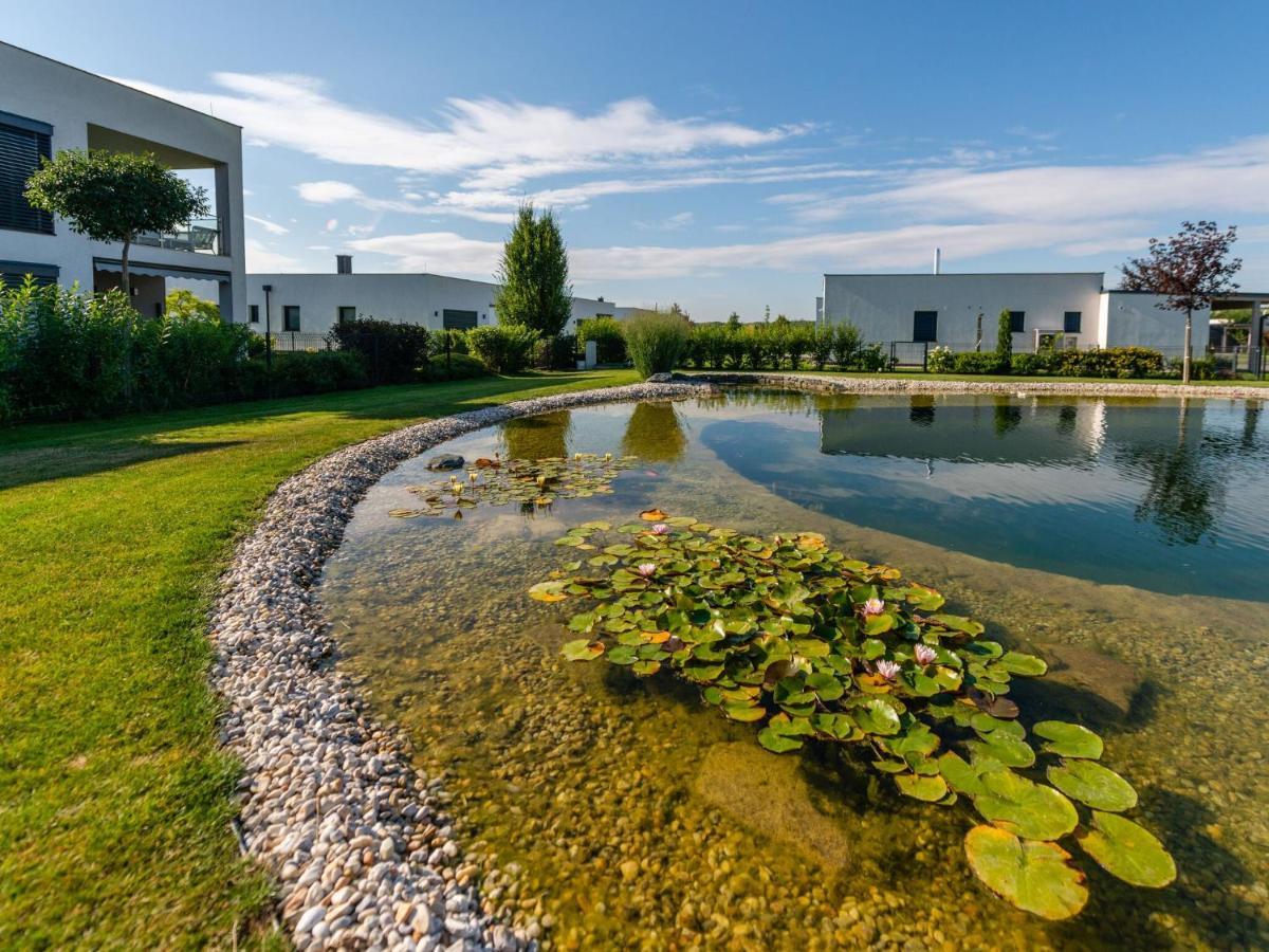 Apartment With Pool, Roof Terrace, Garden Zsira Eksteriør bilde