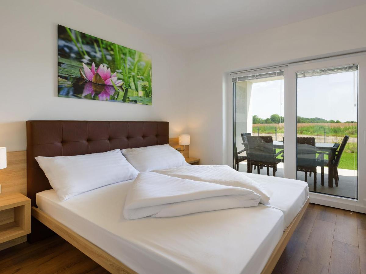 Apartment With Pool, Roof Terrace, Garden Zsira Eksteriør bilde